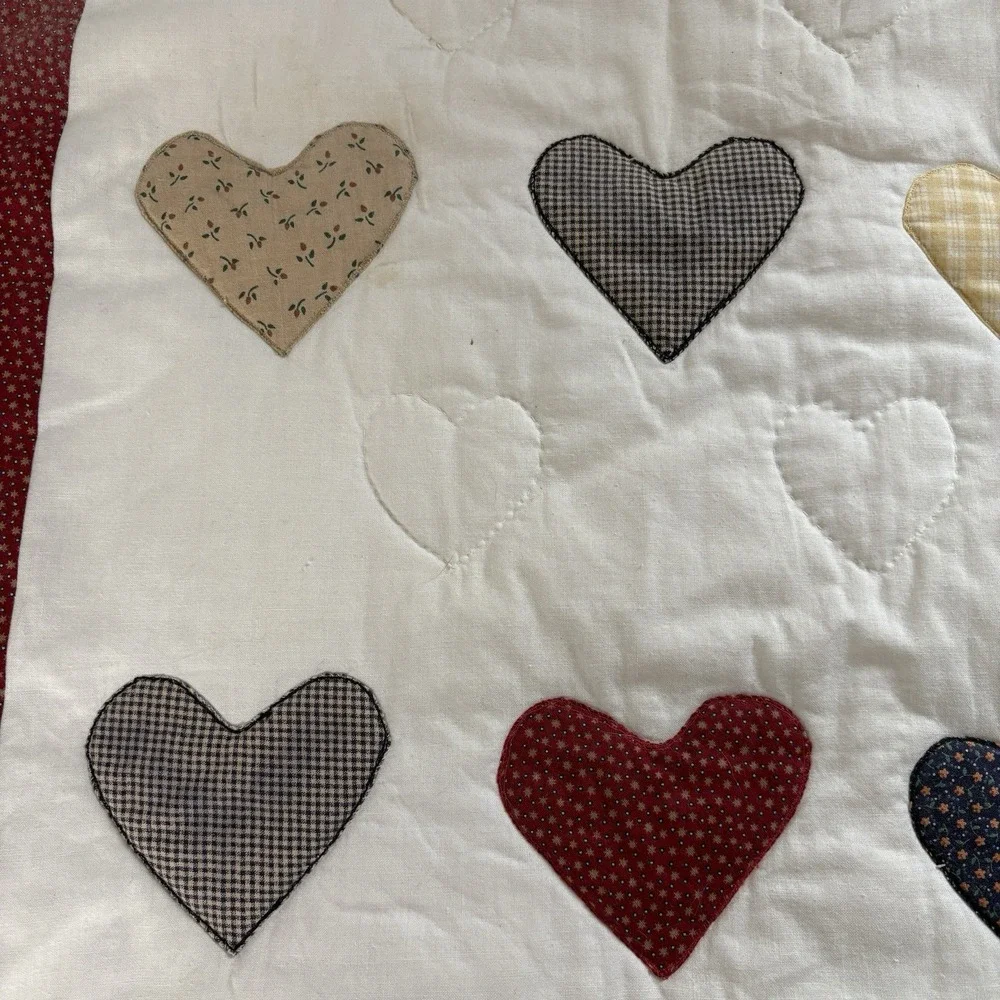 Handmade Quilted Appliqued Quilt Wall Hanging Hearts 1980s 90s Country Primitive